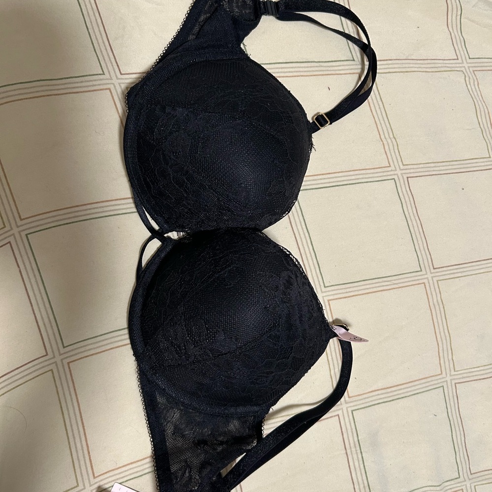 Elegant Black Lace Bra